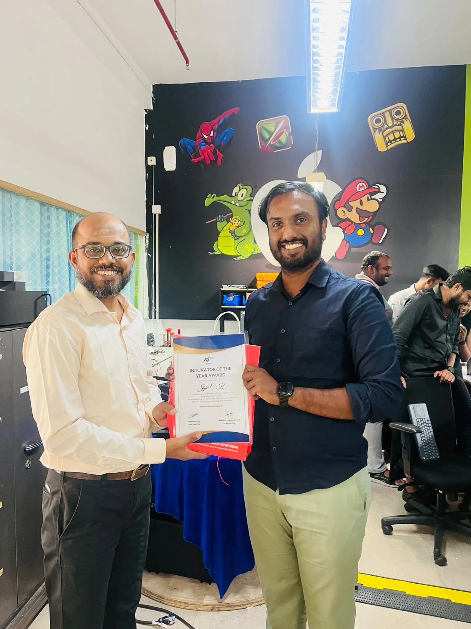 Recognizing Excellence: Employee Awards Ceremony